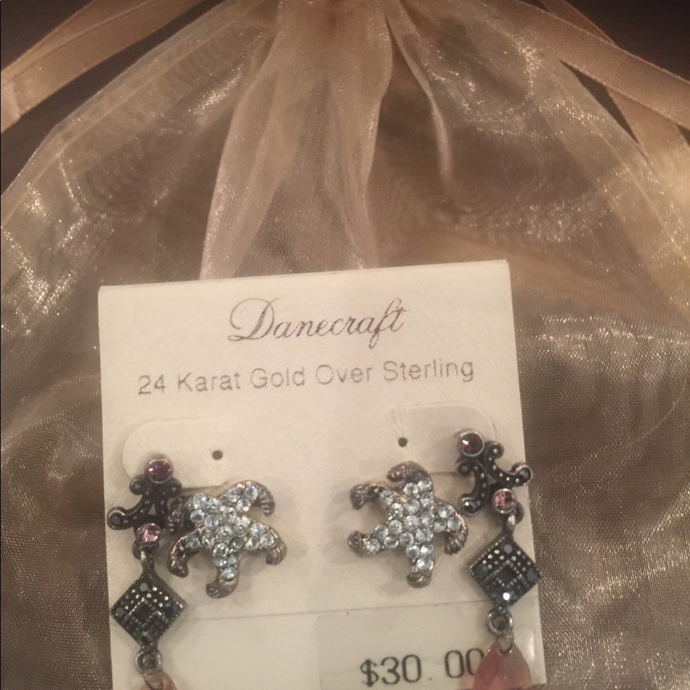 Earring Set. New. - Picture 2 of 3